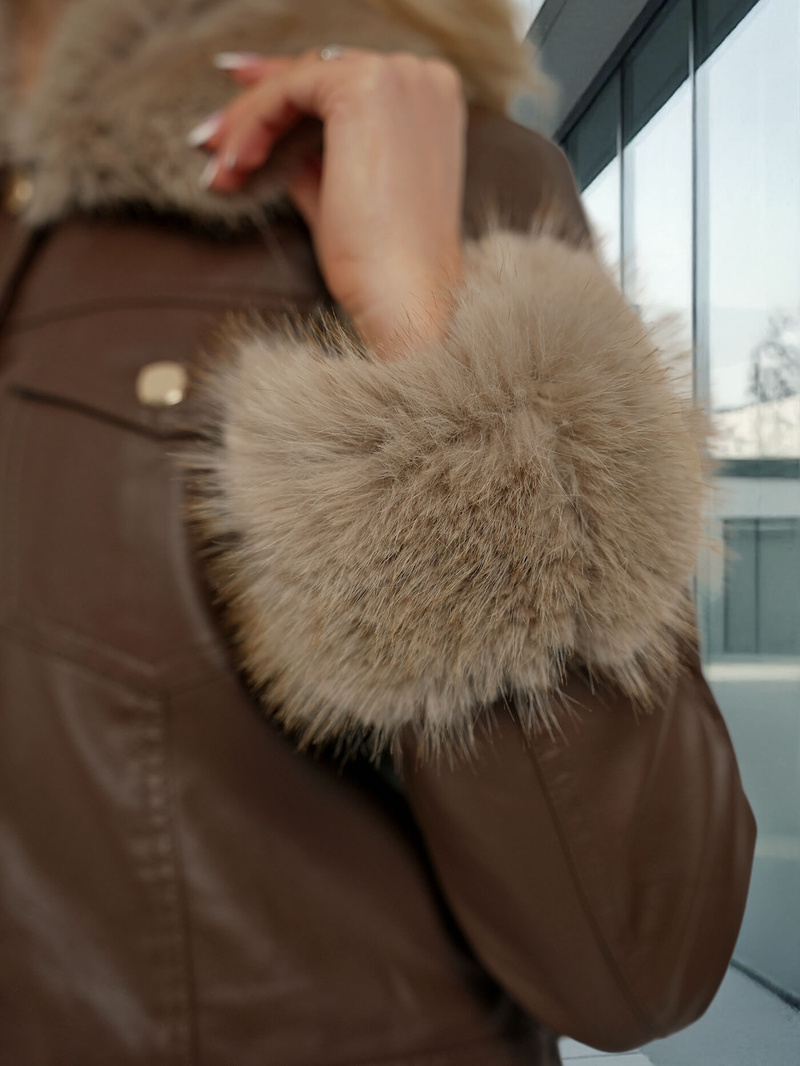 Γυναικείο δερμάτινο μπουφάν Σοκολάτα OZONEE JS/61M8513/158