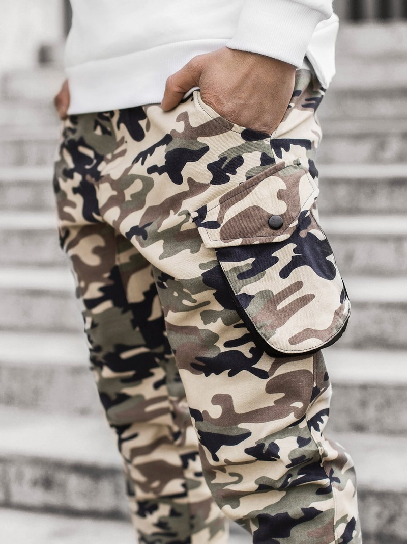 Ανδρικό παντελόνι jogger μπεζ-καμουφλάζ OZONEE A/705