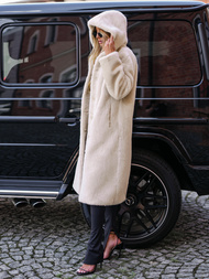 Γυναικείο χειμερινό μπουφάν από γούνα μπεζ OZONEE JS/11Z8250