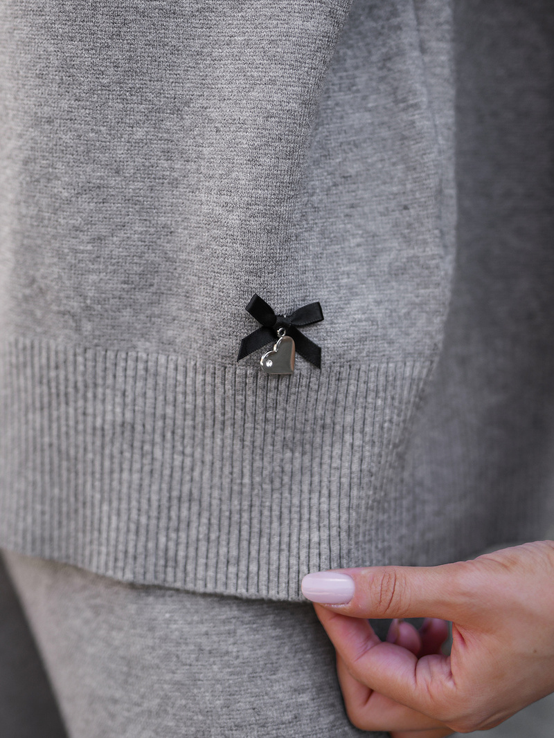 Γυναικείο σετ φόρμας δύο κομματιών γκρι OZONEE JS/53C5203/2