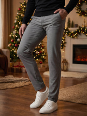 σκούρο γκρι