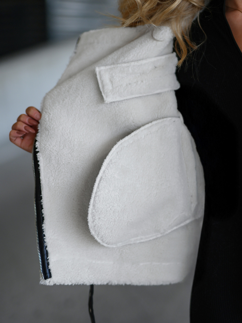 Γυναικείο δερμάτινο μπουφάν μαύρο-λευκό OZONEE JS/11Z8177Z