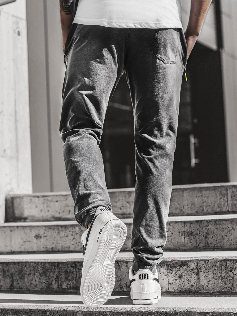 Ανδρικό παντελόνι jogger μαύρο OZONEE JS/KK1106