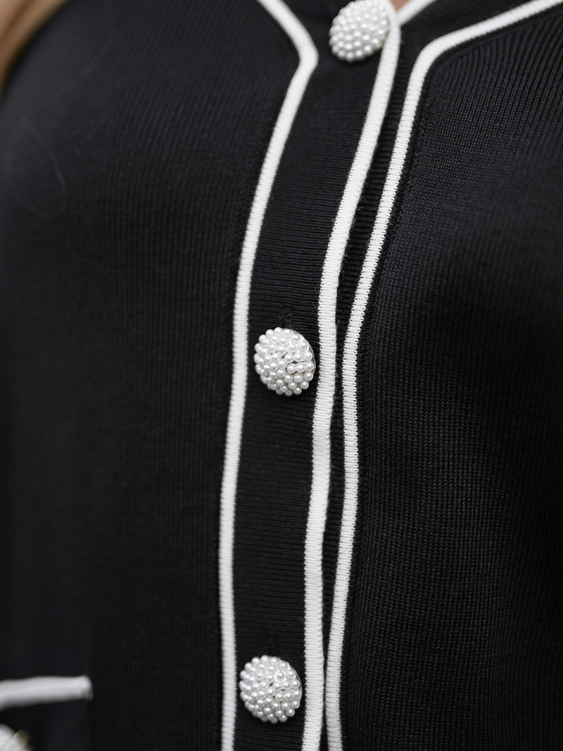 Γυναικείο σετ φόρμας δύο κομματιών mαύρος OZONEE JS/26C8802/3